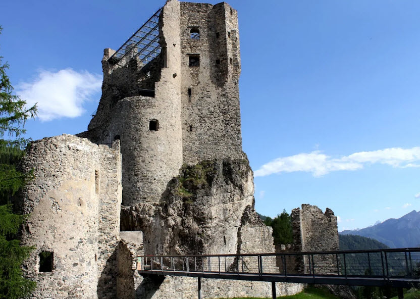 Castello di Andraz, Italy
